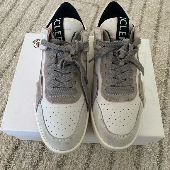 Moncler Gray and White Casual Sneakers size 39 - Picture 9 of 16